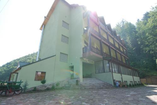 Ezio House Hotel Timisu de Jos Exterior foto